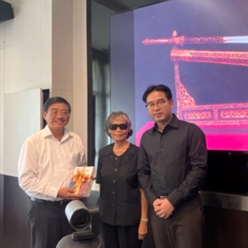บรรยายเรื่อง “กว่าจะเป็นวัฒนธรรมร่วมรากไทย-กัมพูชา” ณ ห้องประชุมมานิจ ชุมสาย มหาวิทยาลัยราชภัฏจันทรเกษม